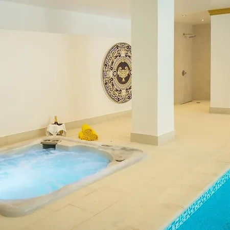 Theoxenia House Hotel