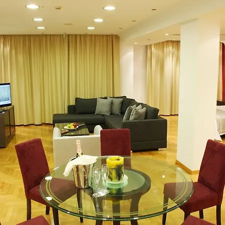 Theoxenia House Hotel
