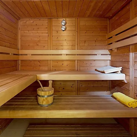 Hotel Theoxenia House 4*