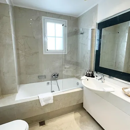 Theoxenia House 4*