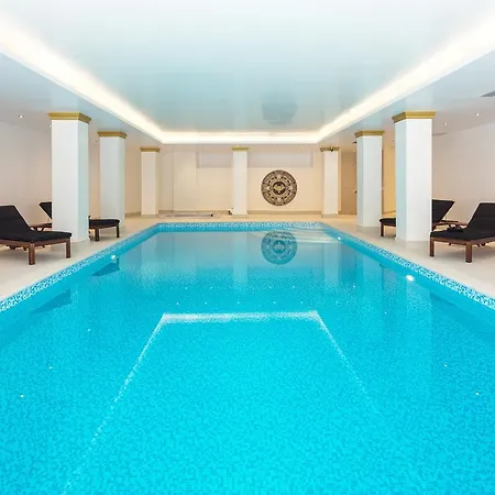 Theoxenia House Hotel