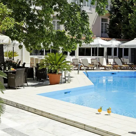 Theoxenia House Hotel 4*