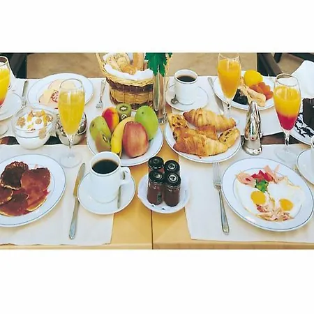 Theoxenia House Hotel