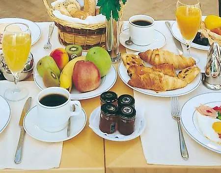 Theoxenia House 4* Athen