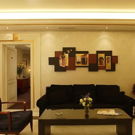 Hotel Theoxenia House 4*